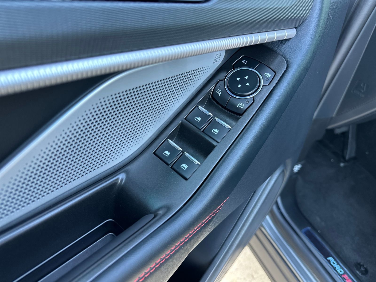 New 2026 Ford Explorer ST w/ Sun And Sound Package image 42