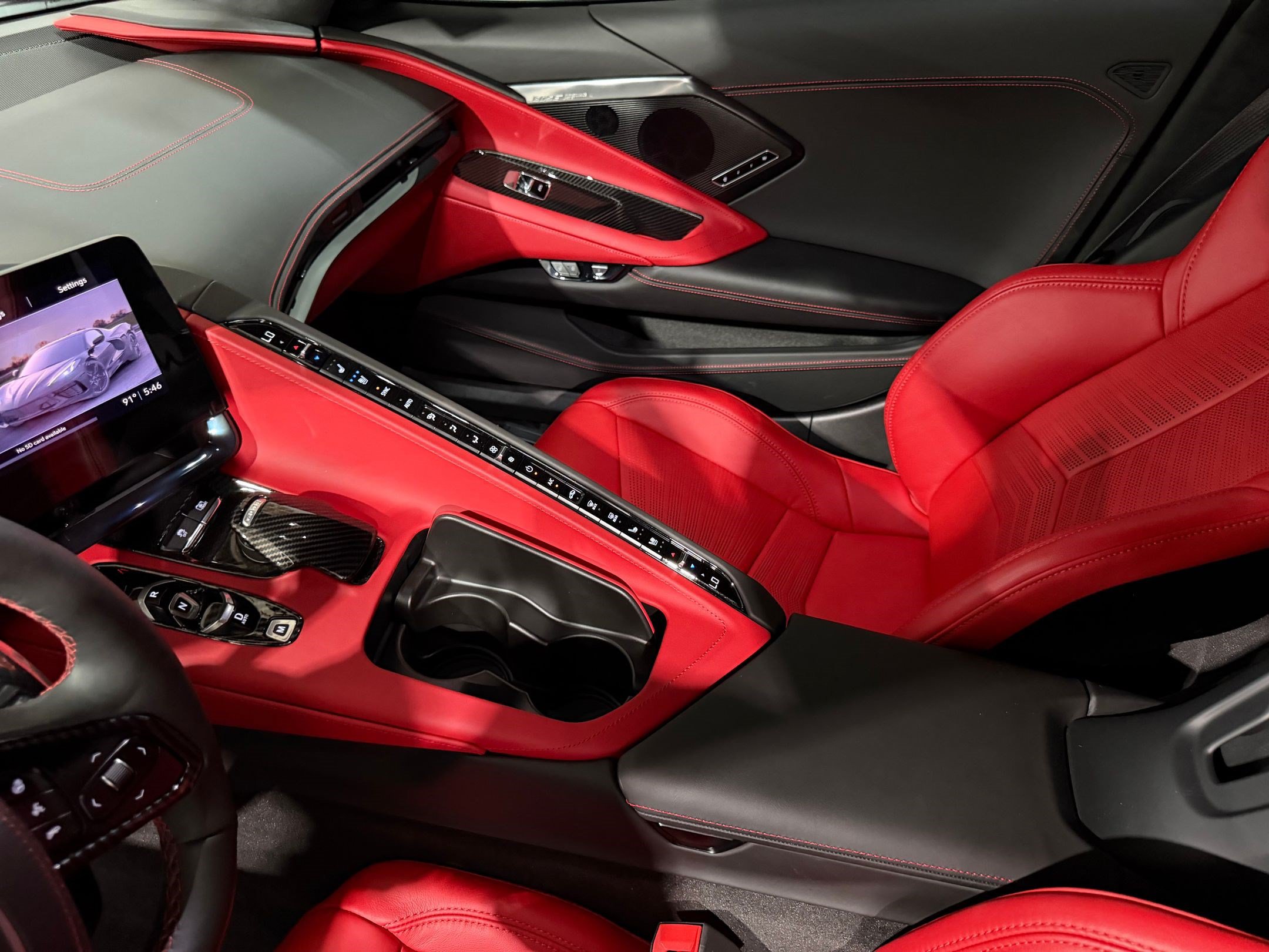 Used 2024 Chevrolet Corvette Stingray Premium Cpe w/ Stealth Interior Trim Package RWD image 38