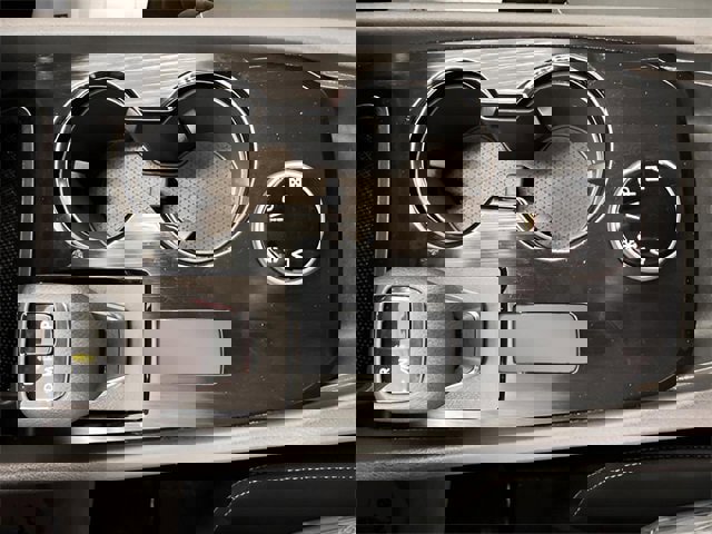 Used 2023 Nissan Rogue S image 24