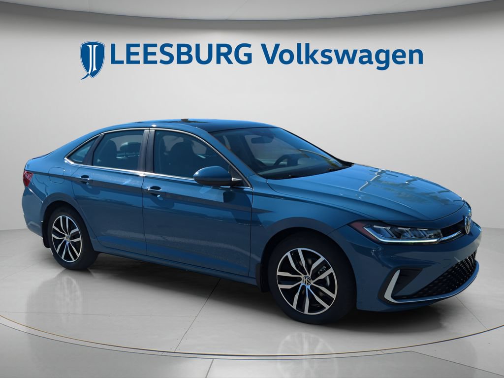 New 2026 Volkswagen Jetta SE FWD 360° Tour