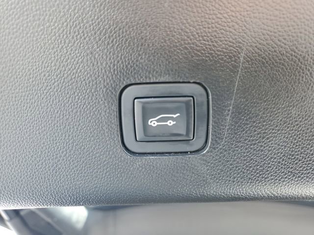 Used 2018 Chevrolet Traverse High Country image 10