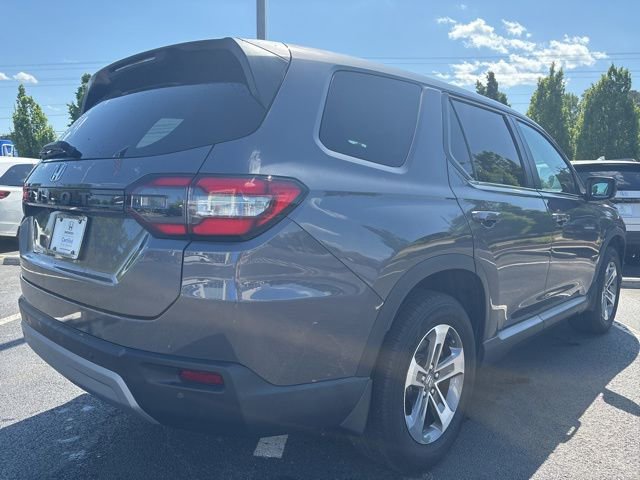 Certified 2025 Honda Pilot EX-L image 6