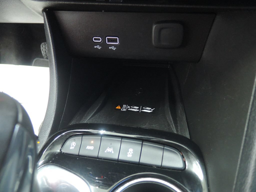 Used 2024 Buick Encore GX Sport Touring w/ Experience Buick Package AWD/4WD image 20