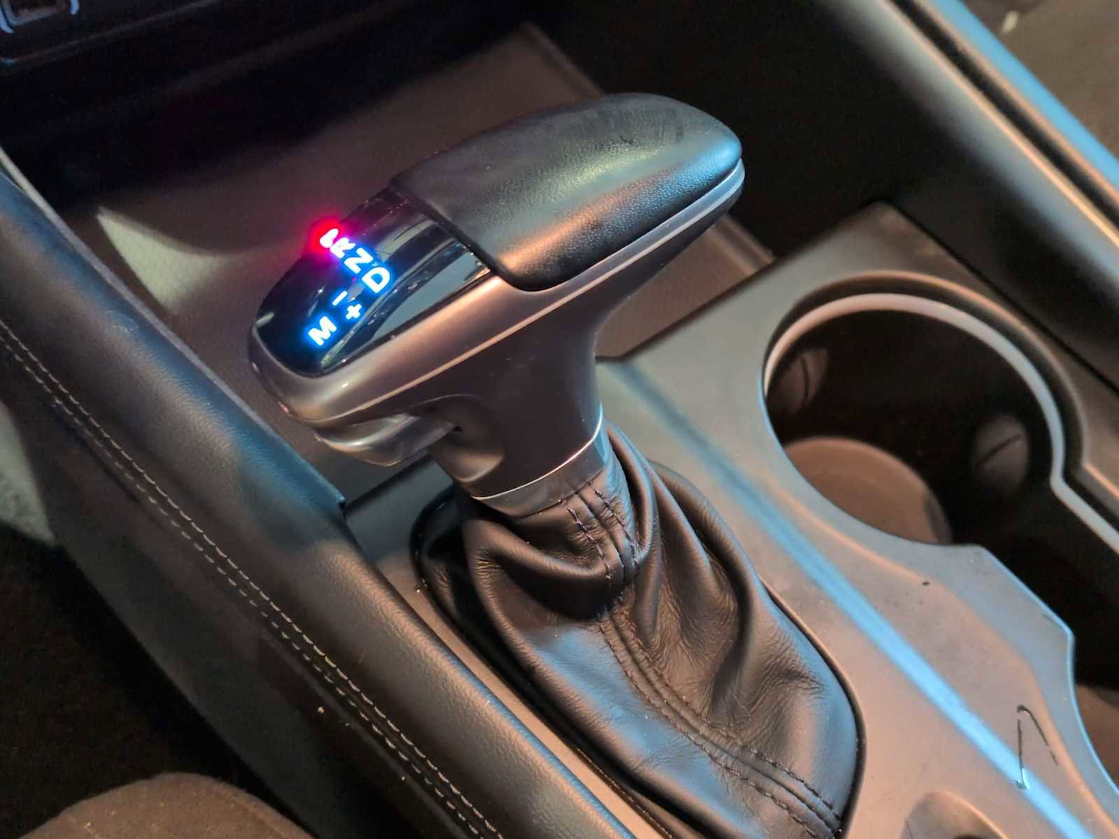 Used 2022 Dodge Durango SXT image 28