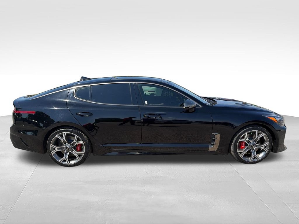Used 2019 Kia Stinger GT1 RWD image 6
