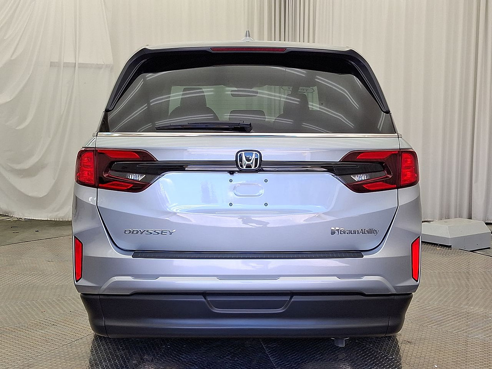 Used 2025 Honda Odyssey EX-L image 26
