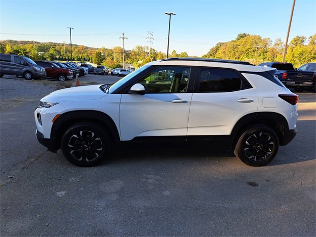 Used 2023 Chevrolet TrailBlazer LT image 2