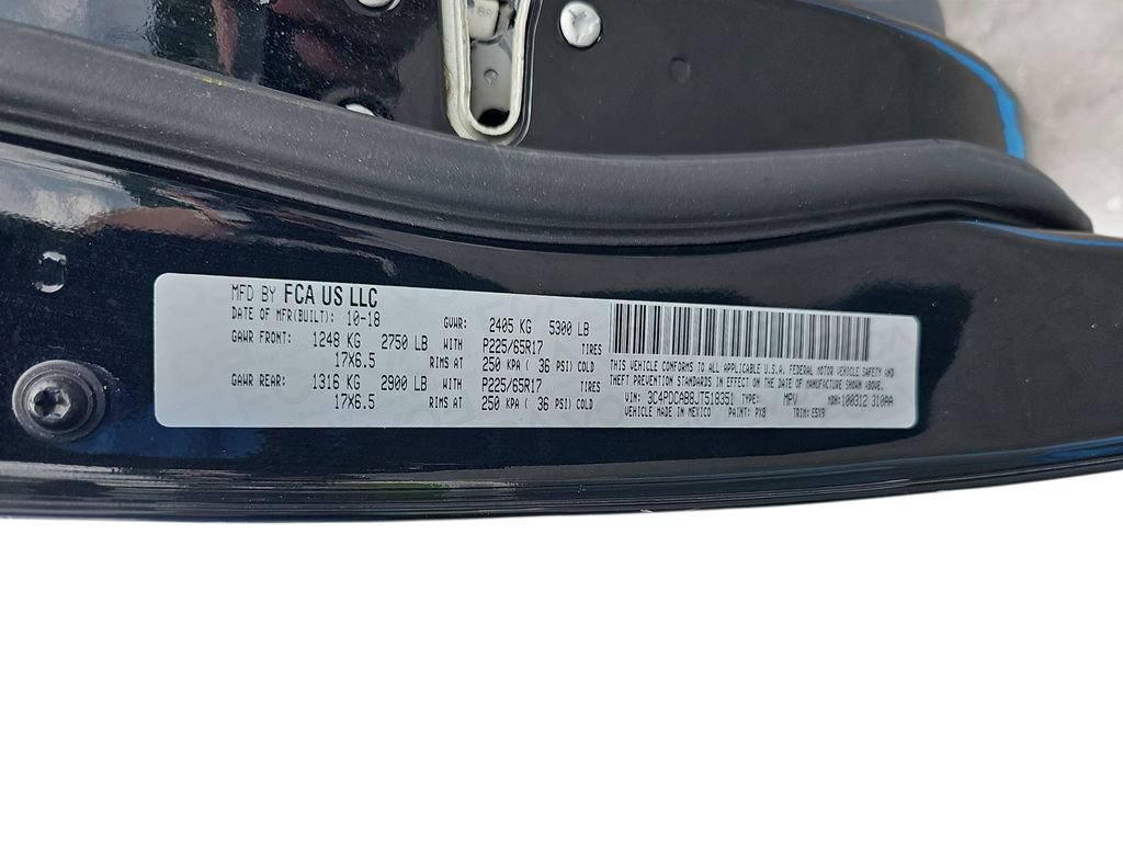 Used 2018 Dodge Journey SE FWD image 31