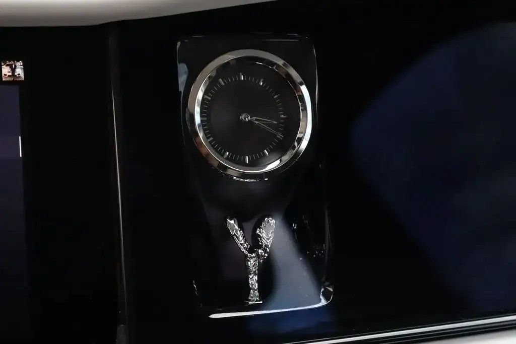 Certified 2026 Rolls-Royce Cullinan AWD/4WD image 21