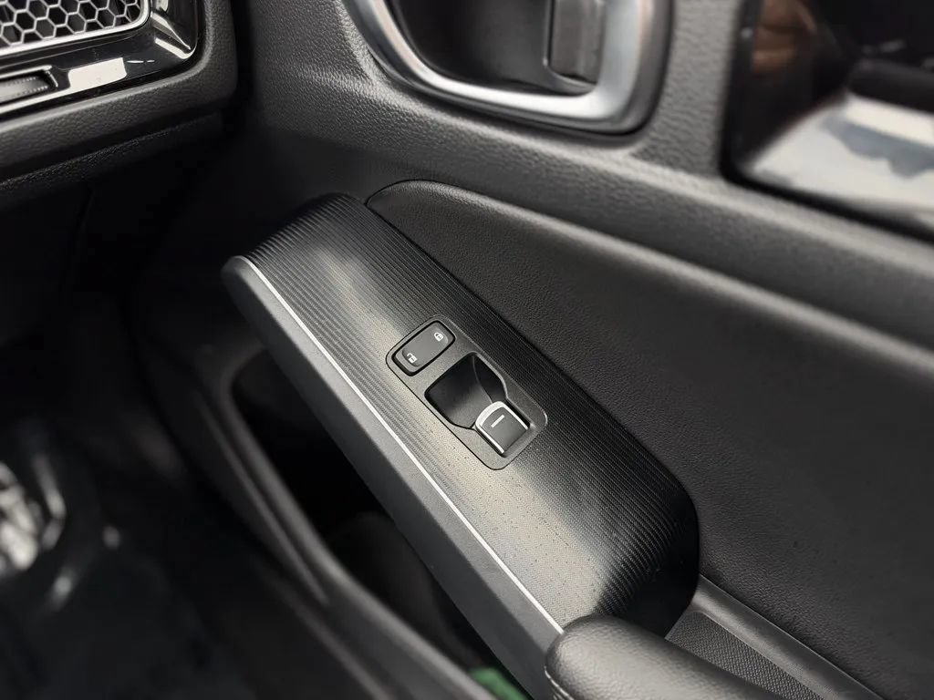 Used 2024 Honda Civic Touring image 13