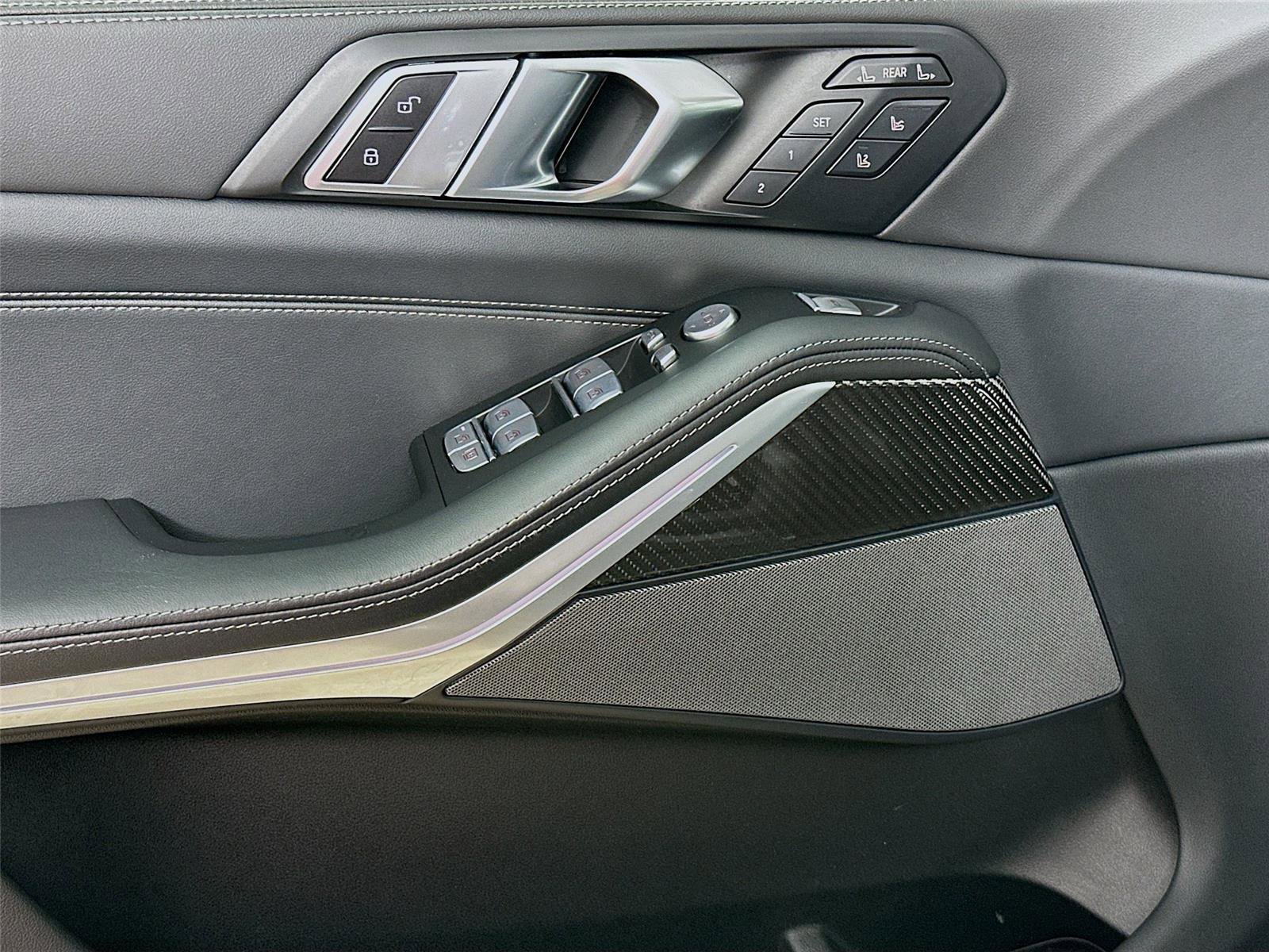 Certified 2024 BMW X7 M60i w/ Executive Package image 18