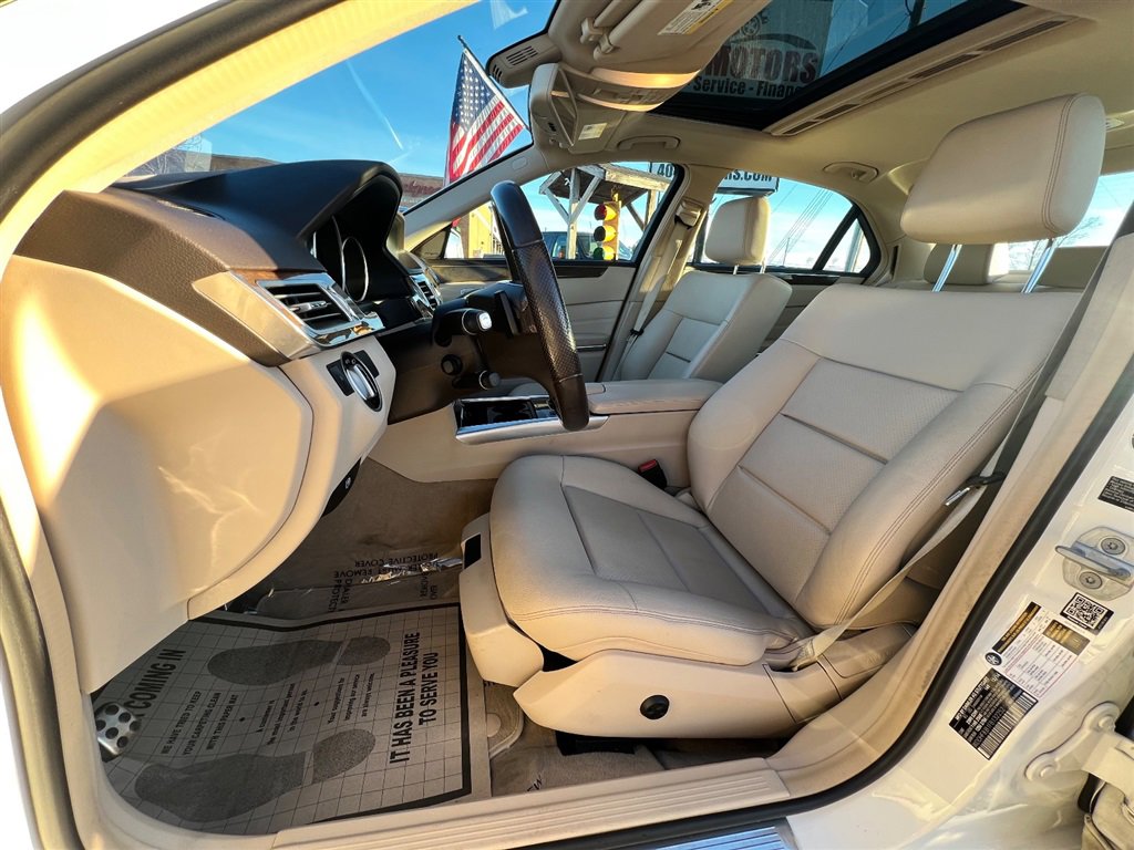 Used 2015 Mercedes-Benz E 350 4MATIC Sedan image 12