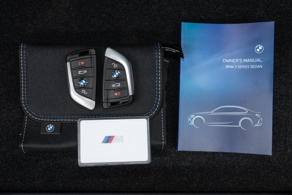 Used 2026 BMW 330i xDrive Sedan AWD/4WD image 53