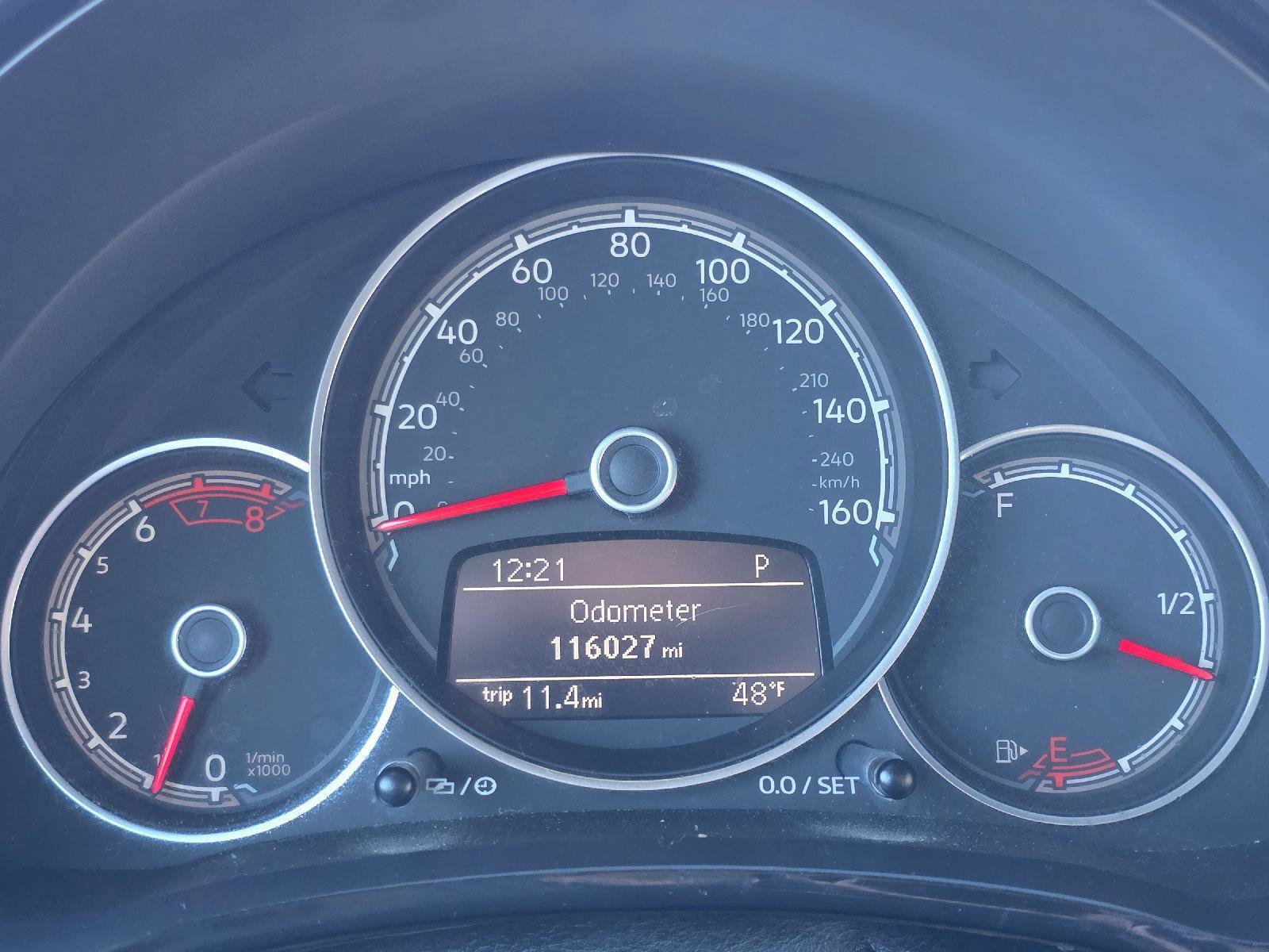 Used 2019 Volkswagen Beetle 2.0T S FWD image 21