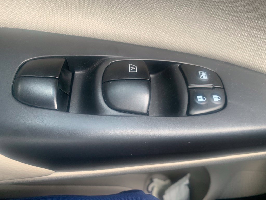 Used 2017 Nissan Sentra SV w/ Driver's Assist Package FWD image 22