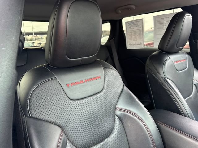 Used 2022 Jeep Cherokee Trailhawk w/ Sound & Nav Group image 26