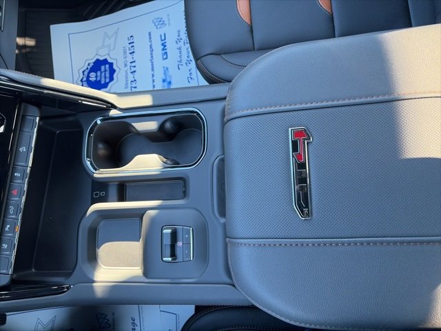 New 2026 GMC Sierra 2500 AT4 w/ AT4 Premium Plus Package image 24