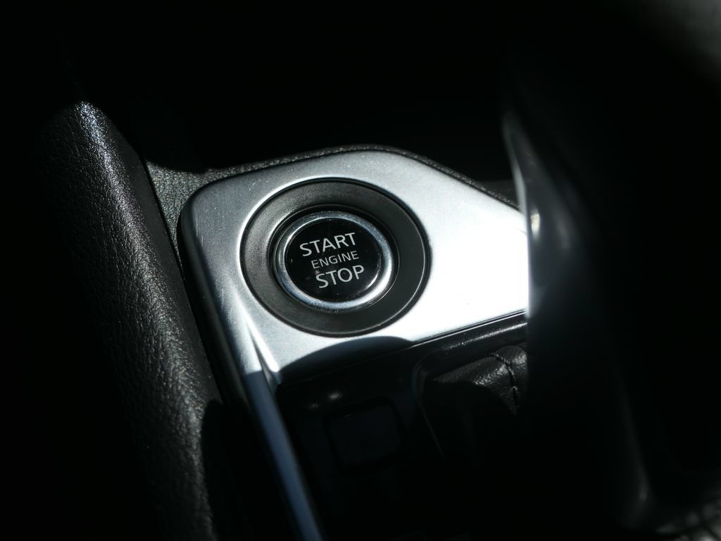Used 2024 Nissan Sentra SV FWD image 18