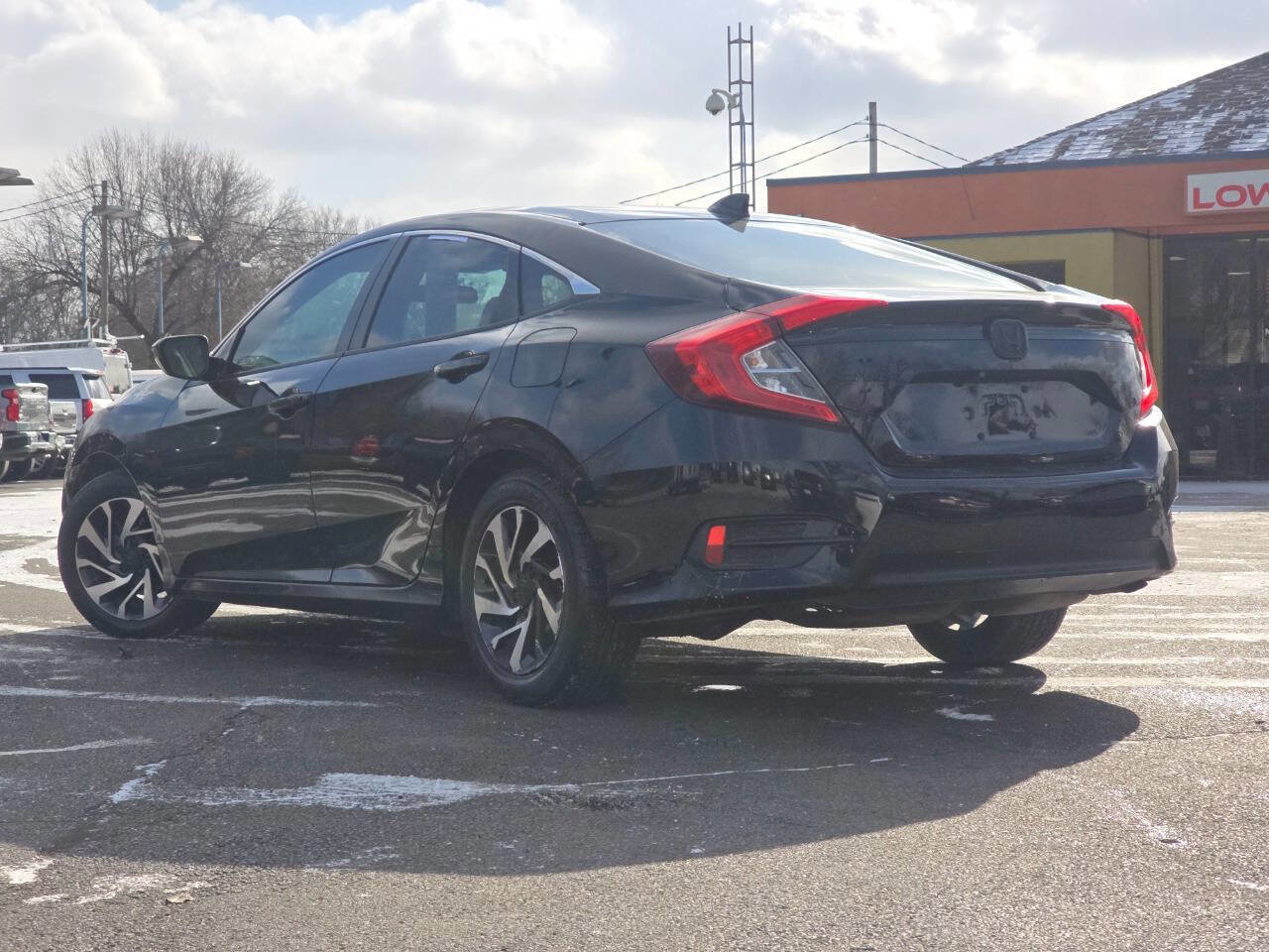 Used 2018 Honda Civic EX image 7