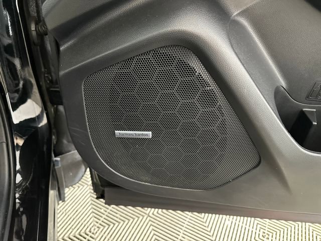 Used 2022 Subaru Ascent Limited w/ Technology Package image 30