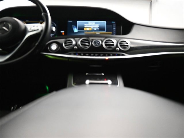 Used 2019 Mercedes-Benz S 450 4MATIC Sedan w/ Premium Package image 17