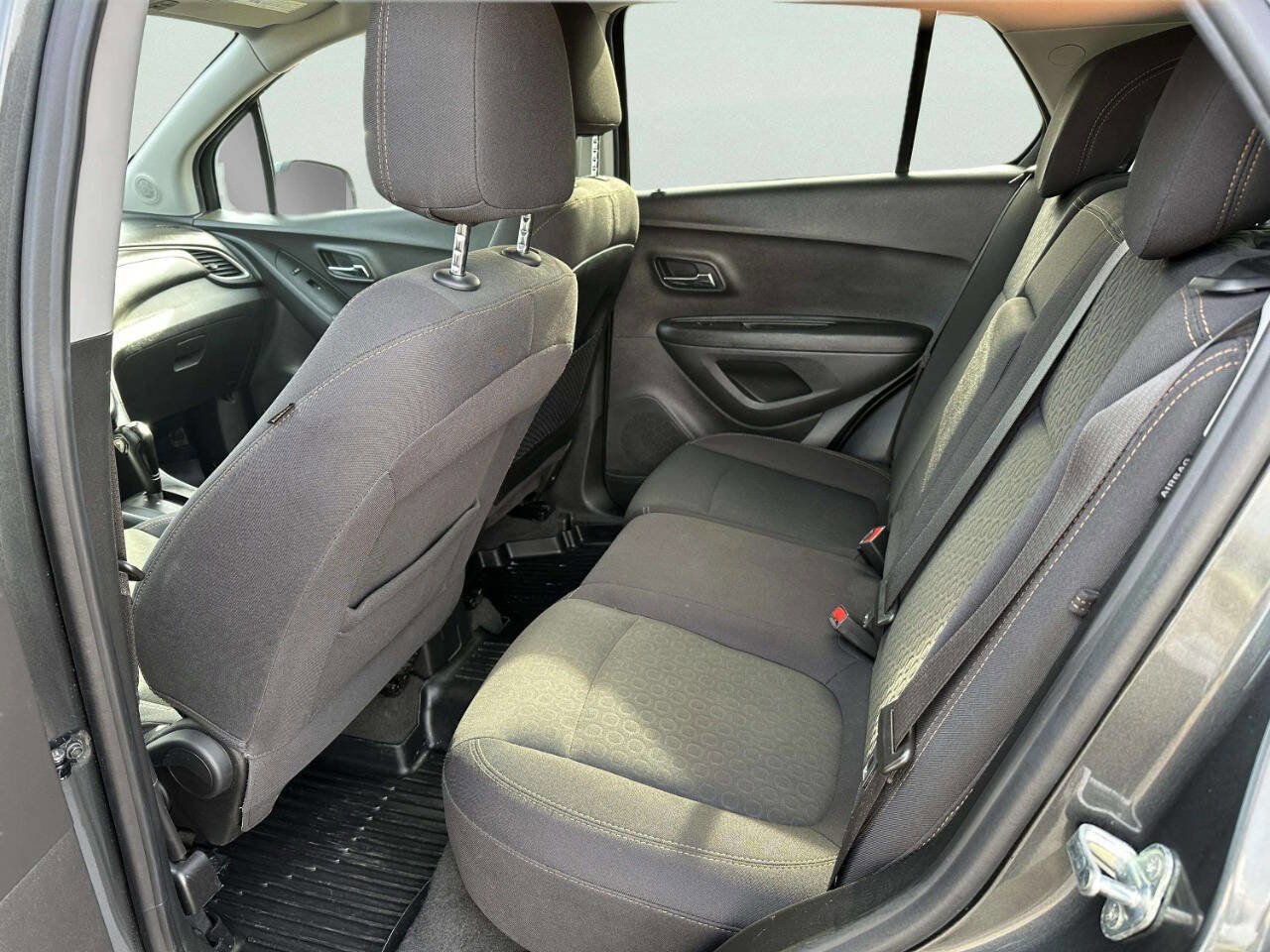 Used 2020 Chevrolet Trax LS w/ Tint and Cruise Package image 11