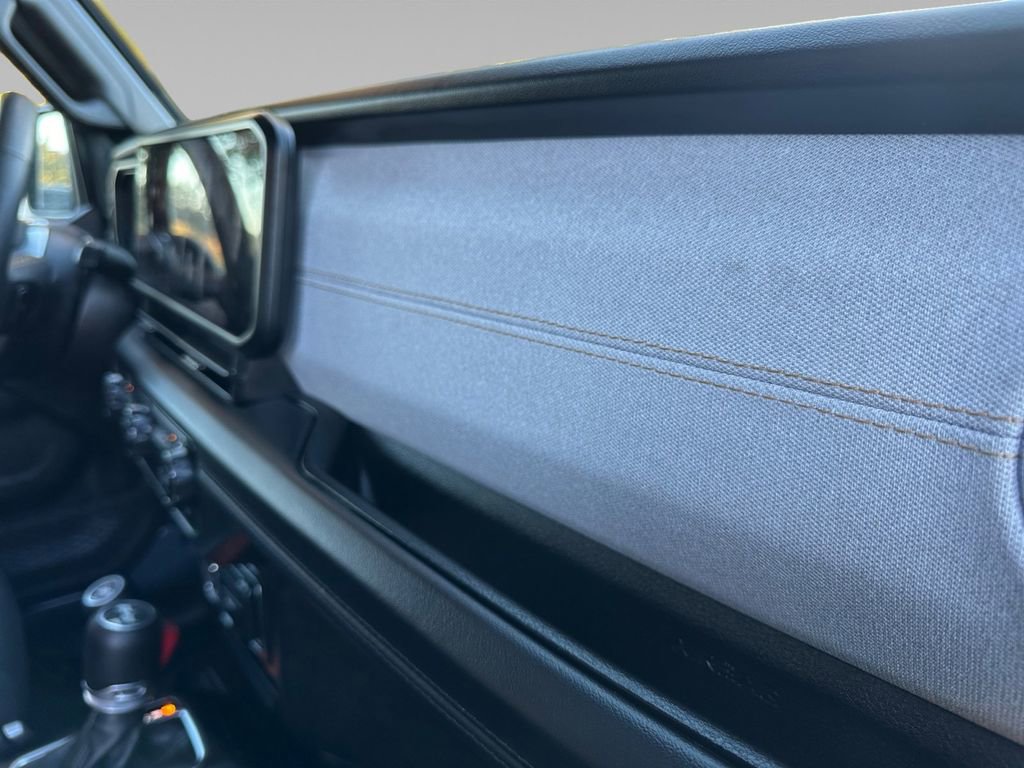 Used 2024 Jeep Wrangler Unlimited Sahara image 20