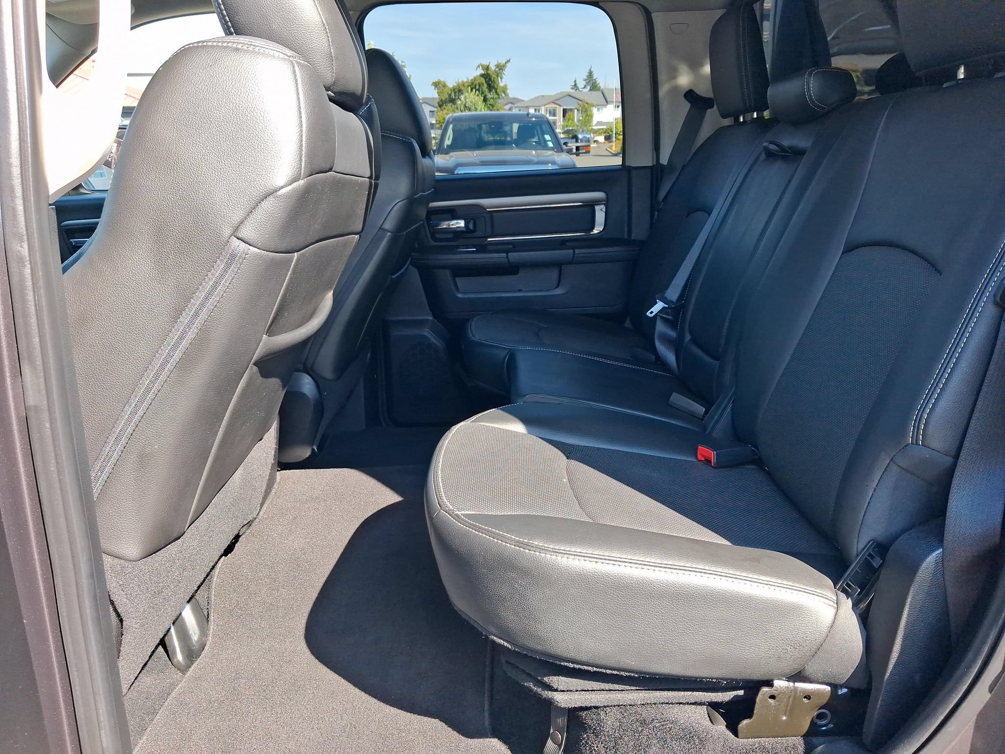 Used 2014 RAM 1500 Sport w/ Trailer Tow Group AWD/4WD image 21