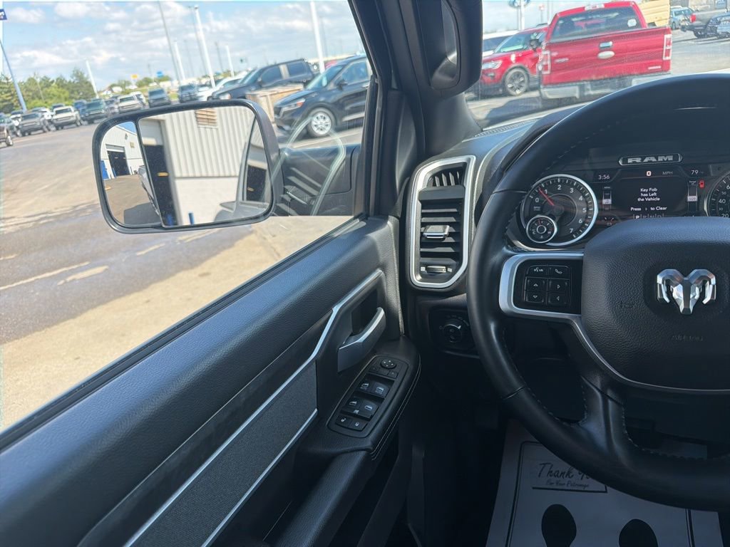 Used 2022 RAM 2500 Big Horn w/ Level C Equiment Group AWD/4WD image 14