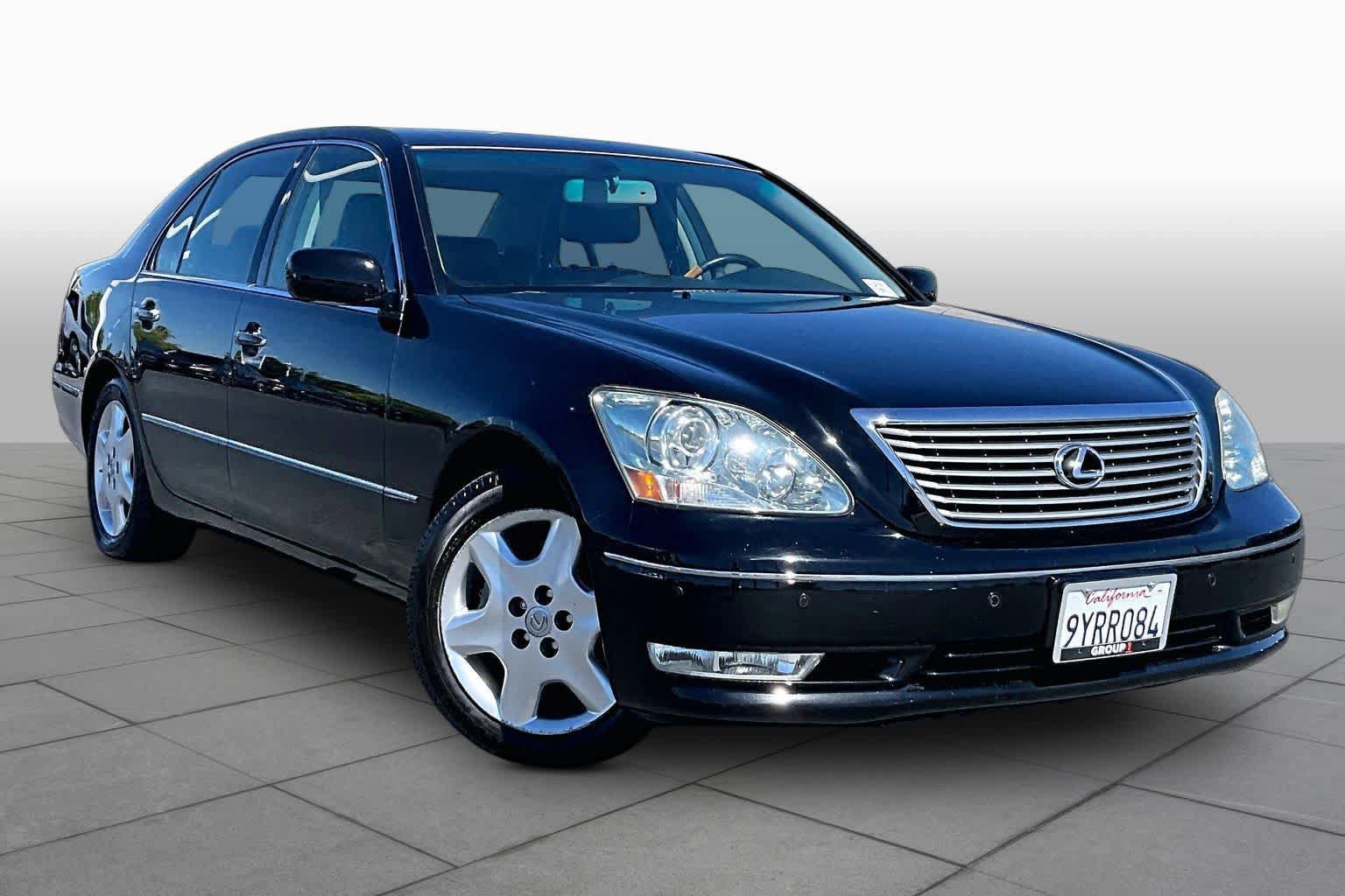 Used 2004 Lexus LS 430 RWD image 2