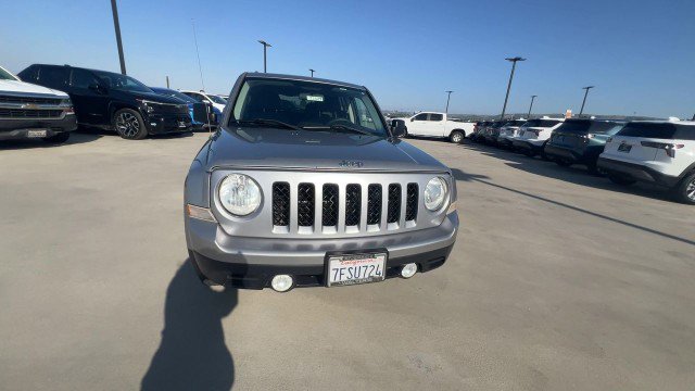 Used 2015 Jeep Patriot Sport w/ Power Value Group FWD image 3