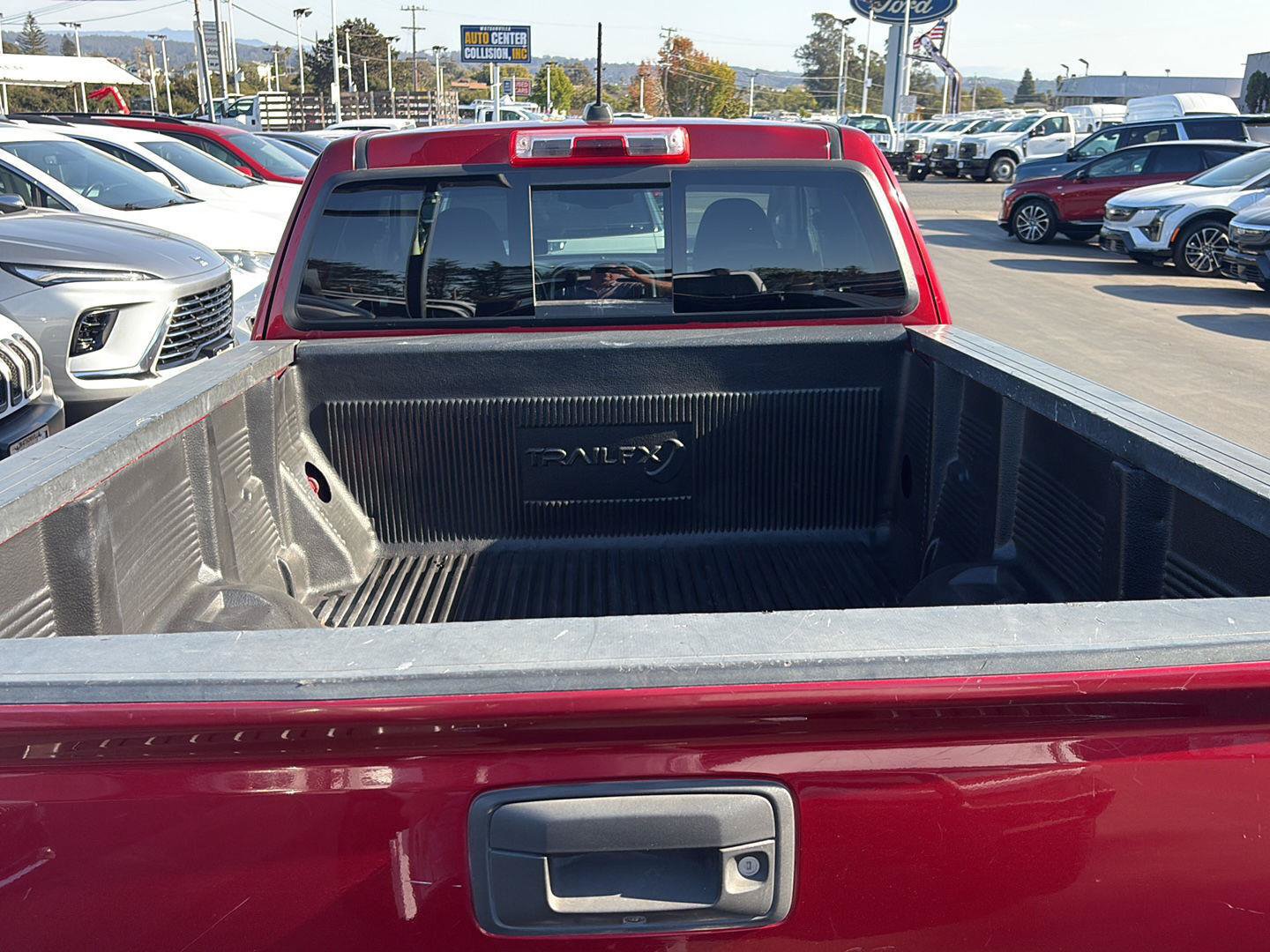 Used 2017 GMC Canyon SLE w/ SLE Convenience Package RWD image 10