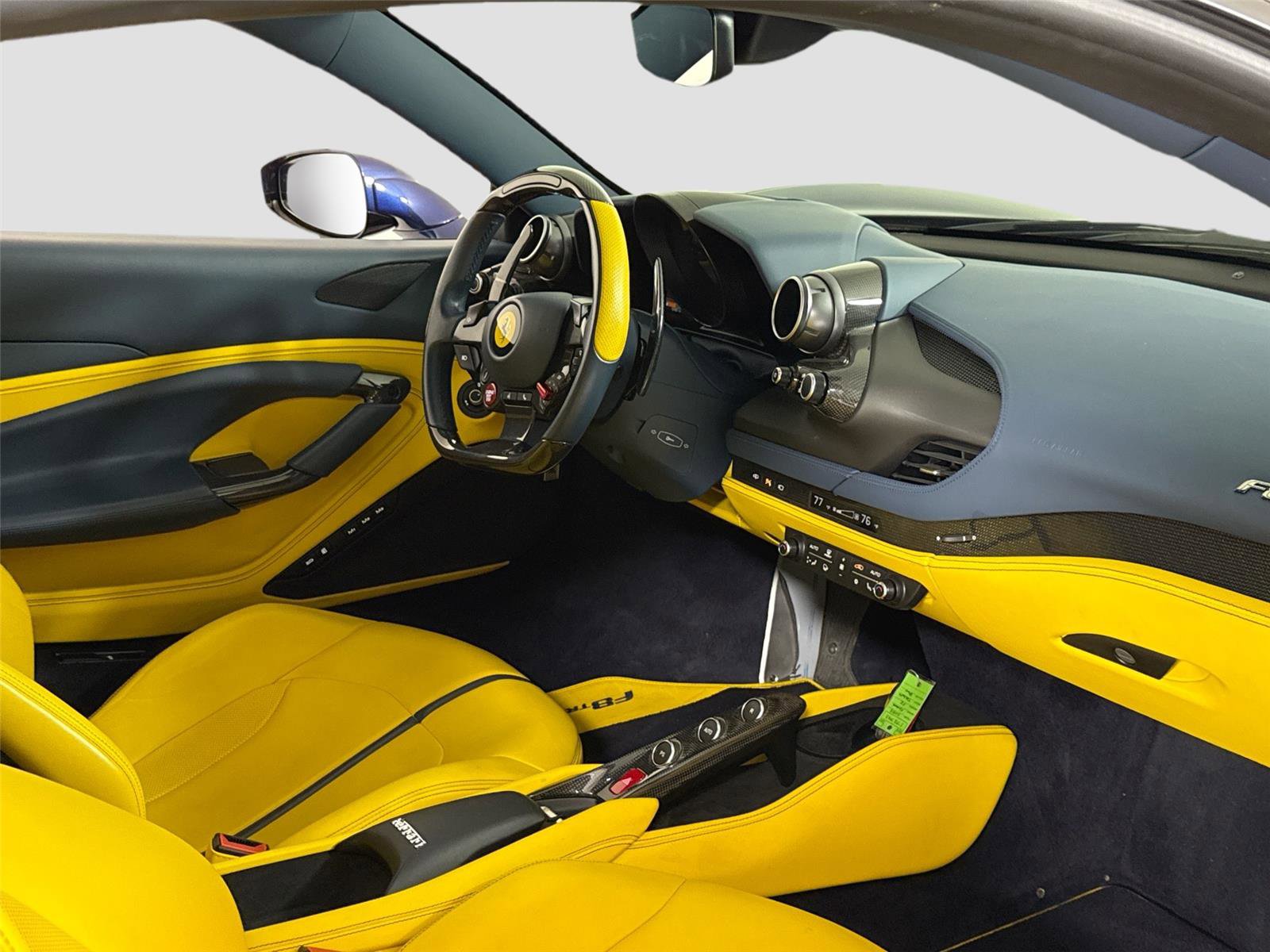 Used 2022 Ferrari F8 Tributo image 28