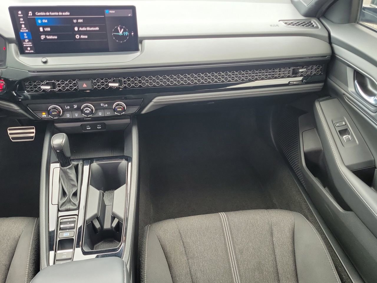 Used 2024 Honda Accord Sport image 16