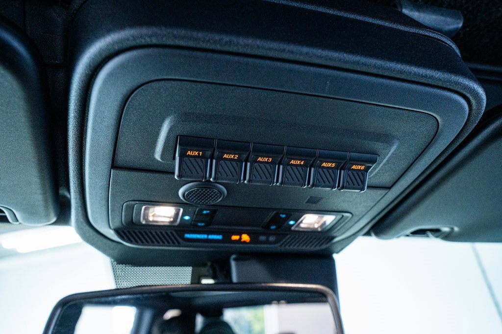 Used 2023 Ford Bronco Wildtrak image 44