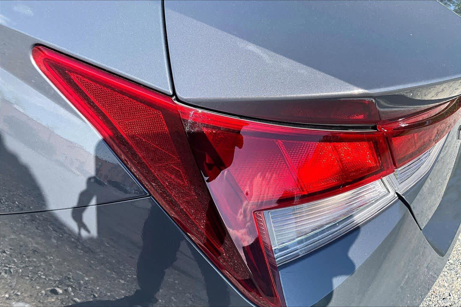 Used 2023 Hyundai Elantra SEL FWD image 29