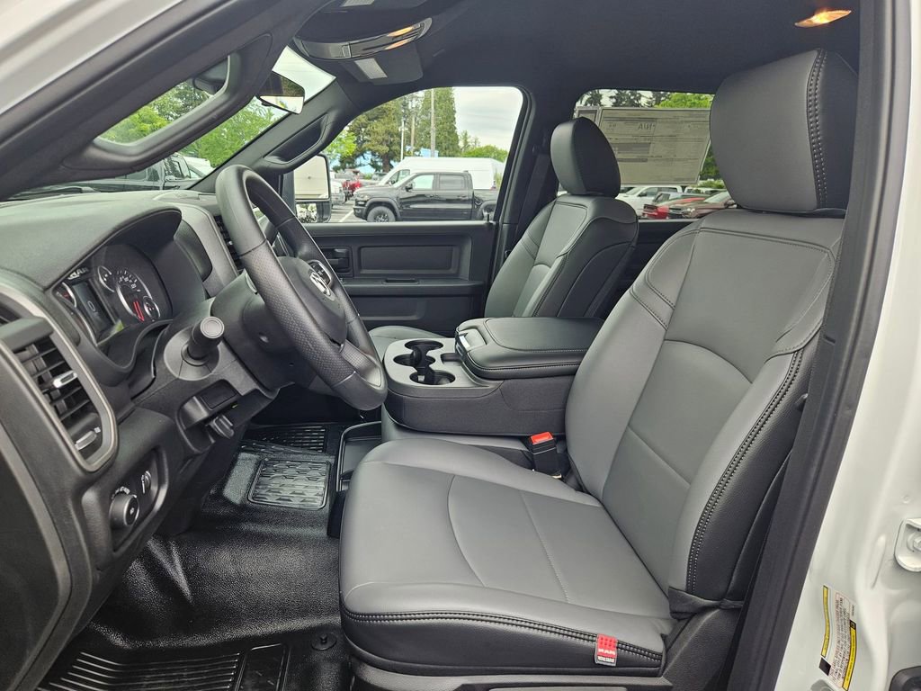 New 2026 RAM 5500 Tradesman AWD/4WD image 22