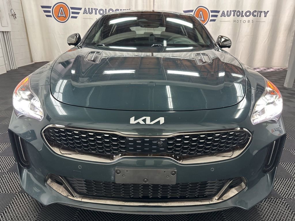 Used 2022 Kia Stinger GT2 RWD image 3