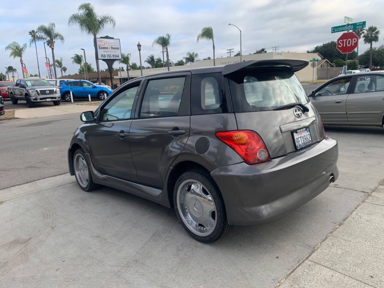 Used 2004 Scion xA FWD image 6