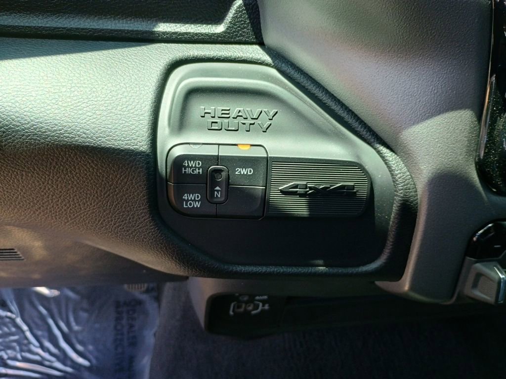 Used 2024 RAM 3500 Big Horn w/ Night Edition image 36