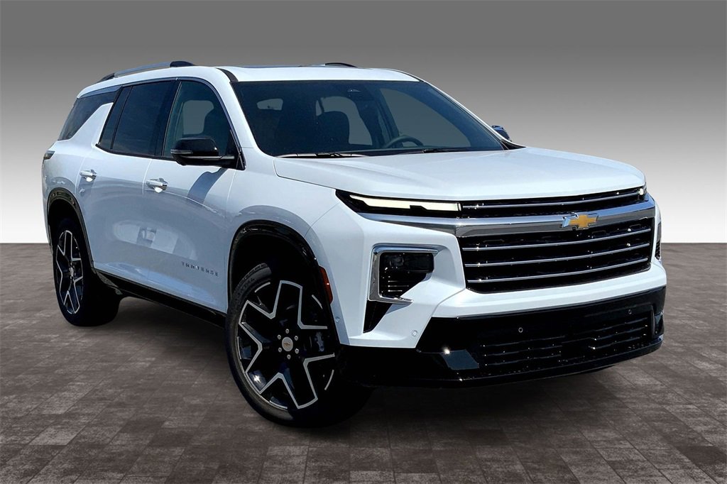 New 2026 Chevrolet Traverse High Country w/ LPO, Floor Liner Package video 1