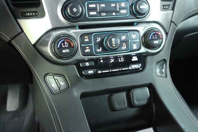 Used 2019 Chevrolet Tahoe LT w/ Z71 Midnight Edition AWD/4WD image 20