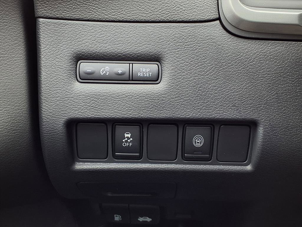 Used 2023 Nissan Murano SV w/ SV Midnight Edition Package image 21