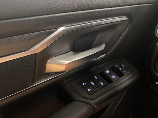 New 2026 RAM 1500 4x4 Crew Cab image 19