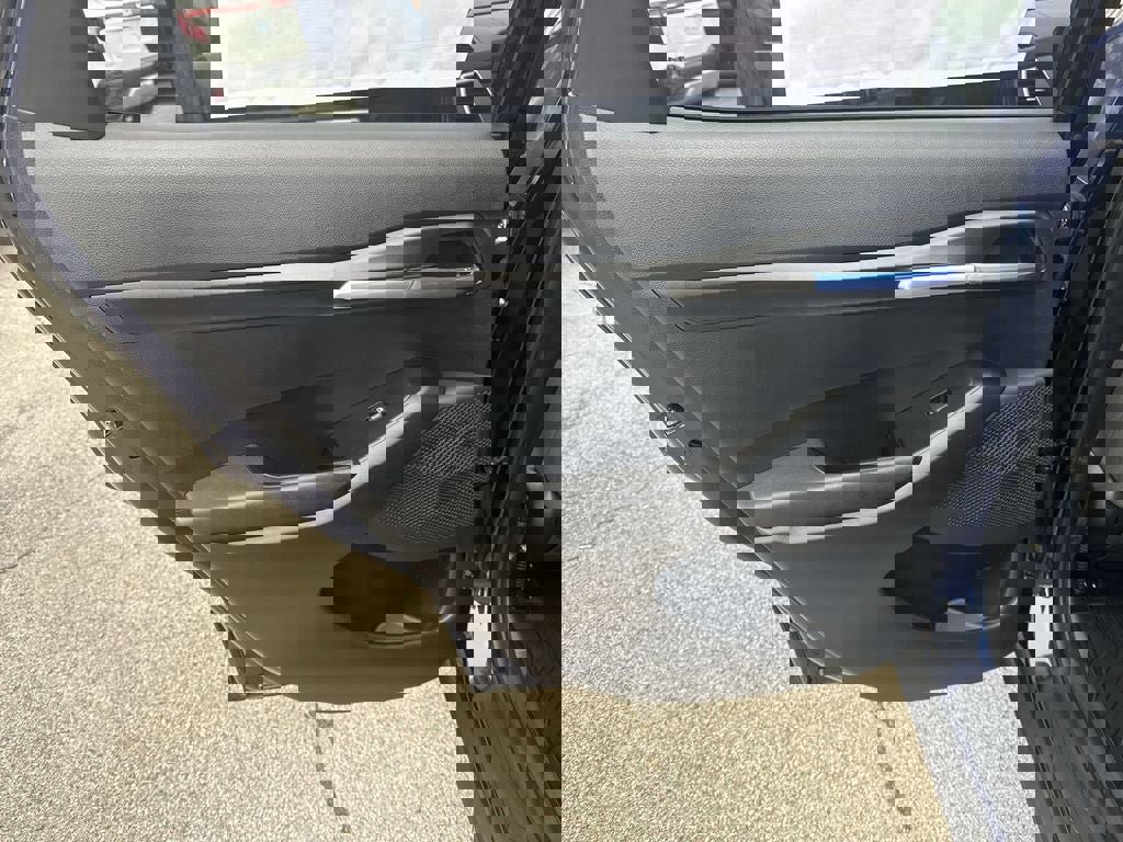 New 2026 Kia Seltos LX image 21