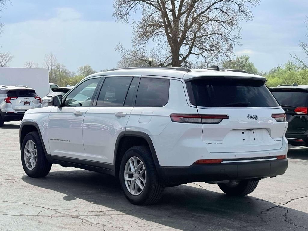 Used 2023 Jeep Grand Cherokee L Laredo AWD/4WD image 9