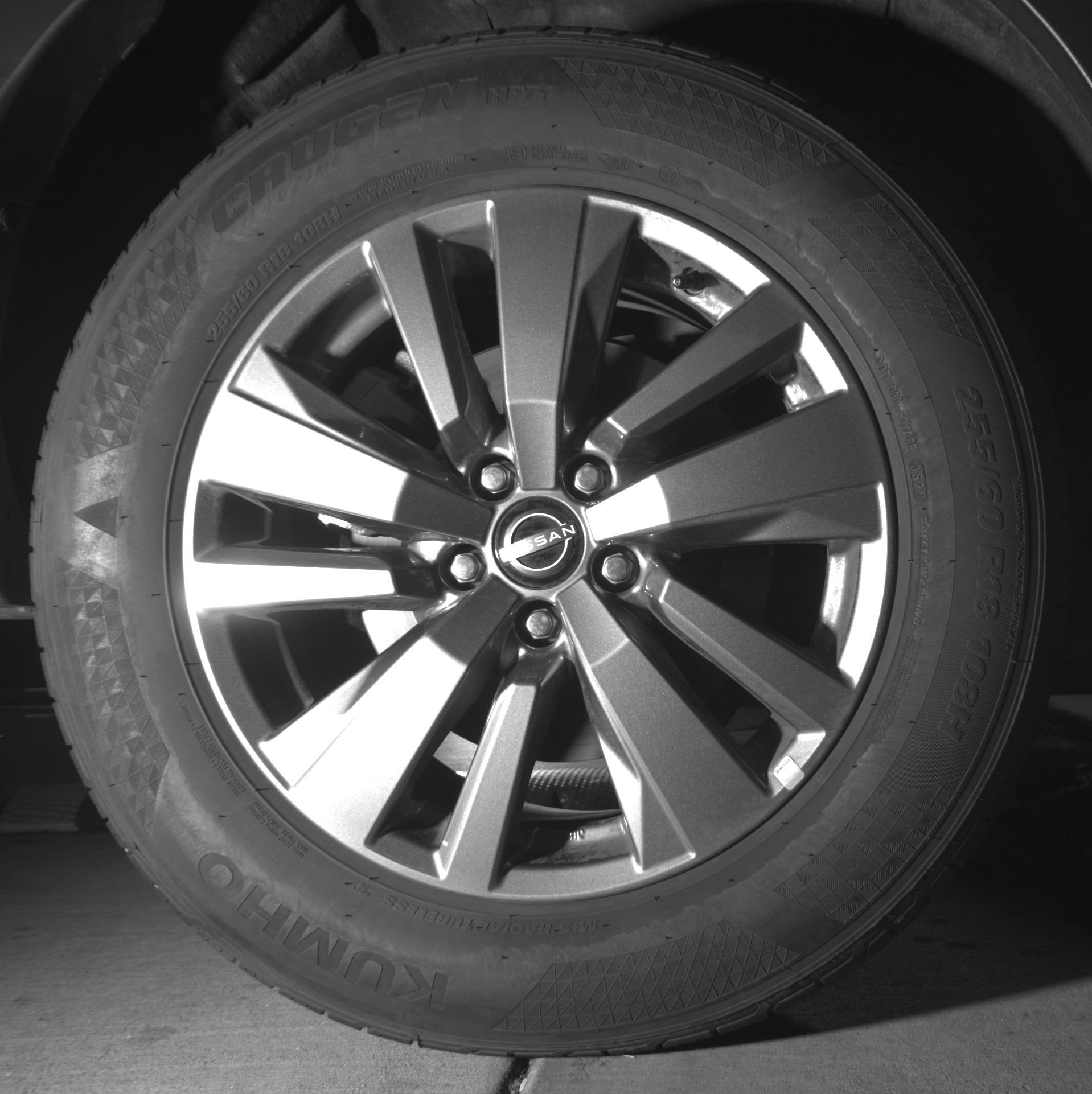 Used 2025 Nissan Pathfinder SV FWD image 15
