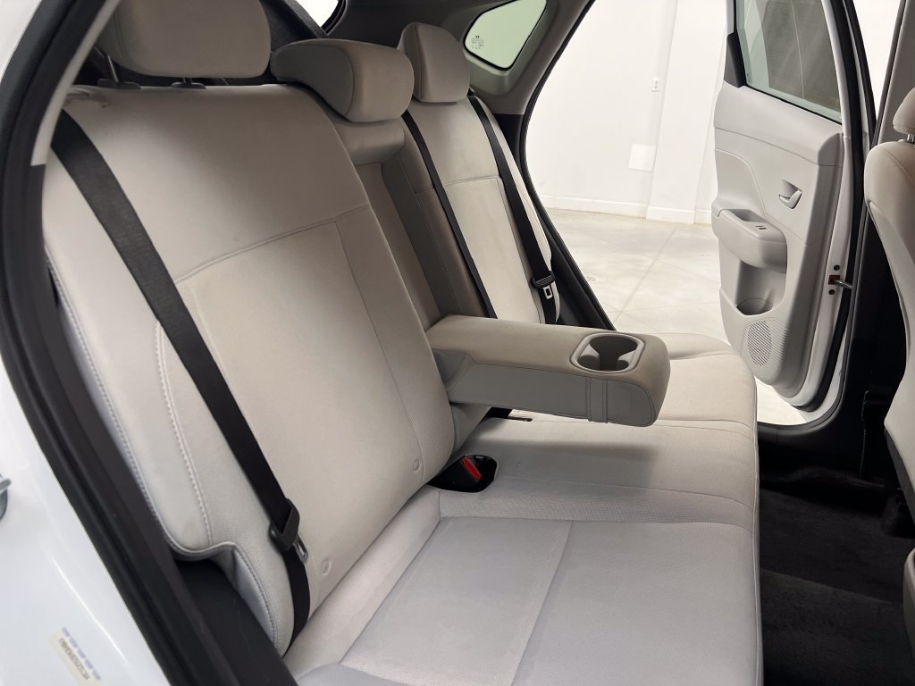 Used 2025 Hyundai Kona SEL FWD image 21