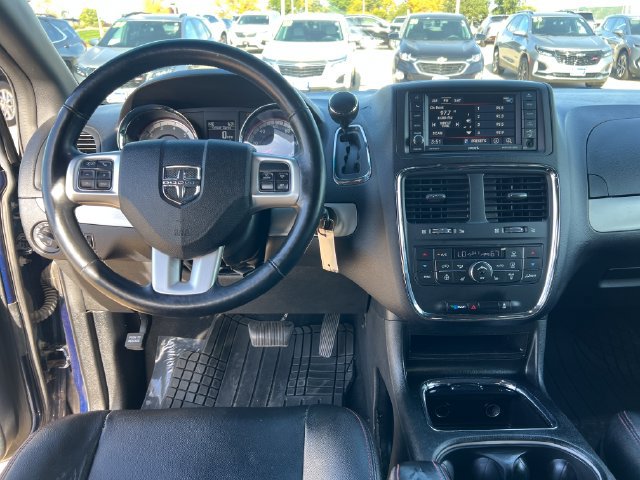 Used 2017 Dodge Grand Caravan GT FWD image 20