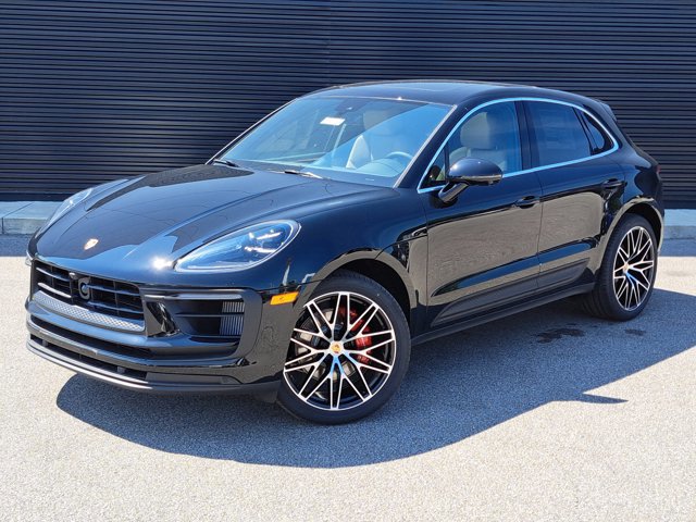 New 2025 Porsche Macan S